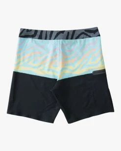 Wholesale 🔔 Billabong Fifty50 Airlite Plus Boardshorts 19" SOLAR 🎉 -mens-boardshorts shop abybs00232 billabongf slr bck1 1