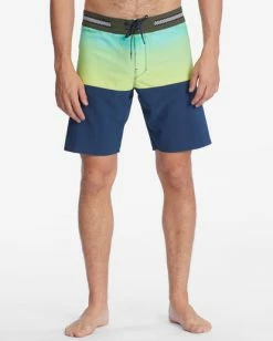 Buy ⌛ Billabong Fifty50 Panel Pro Boardshorts 19" MIDNIGHT 👏 -mens-boardshorts shop abybs00244 billabongw mid frt1 1
