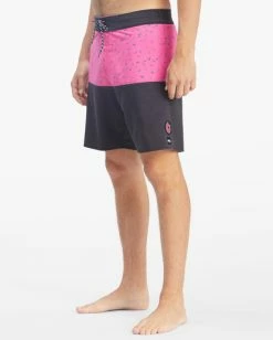 Cheap ✔️ Billabong The Simpsons Donut Pro Boardshorts 19" BLACK ⭐ -mens-boardshorts shop abybs00296 billabongw blk sd1 1