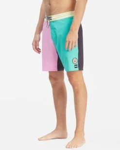 Hot Sale 🎉 Billabong The Simpsons Krusty Lo Tide Boardshorts 19" BLACK 😀 -mens-boardshorts shop abybs00299 billabongw blk sd1 1