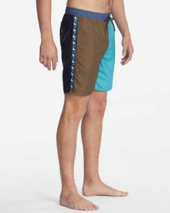 New 𧨠Billabong Wrangler Sacred Sands Layback Boardshorts 18" AQUA π 40 New 𧨠Billabong Wrangler Sacred Sands Layback Boardshorts 18" AQUA π -mens-boardshorts shop abybs00317 billabongw aqu sd2 1