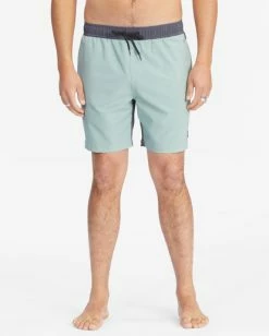 Best deal ✔️ Billabong All Day Pigment Layback Boardshorts 17" RAVEN 🛒 -mens-boardshorts shop abybs00362 billabongw sag frt1 1
